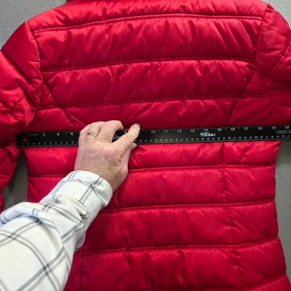 Nautica Women's Red Quilted Puffer Jacket – Faux-Fur Collar Hooded‎ Size Medium